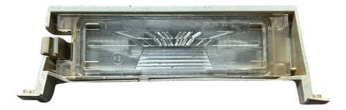 Luz De Placa Toyota Etios Hatch 2012 A 2021 Original - Imagem 3