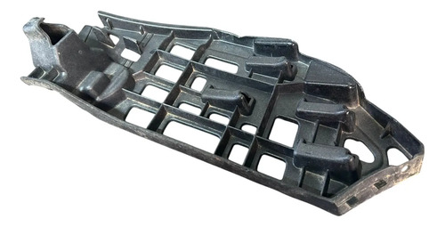 Guia Parachoque Dianteiro Dir Volkswagen Polo 07 A 12 - Imagem 6