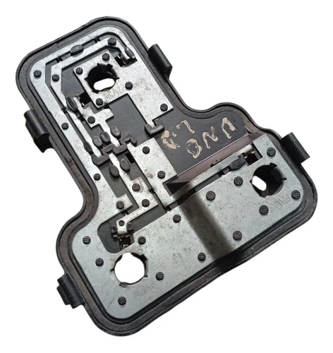 Circuito Soquete Lanterna Fiat Uno 2006 A 2009 Lado Direito Direito/passageiro Preto - Imagem 2