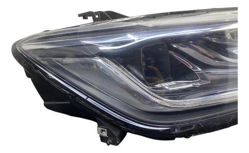 Farol Dianteiro Direito Tracker 2020 2025 - Imagem 6