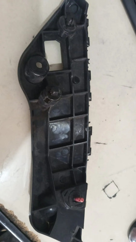 Guia Parachoque Dianteiro L/d Toyota Rav 13/15 5253542070
