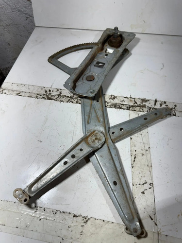 Máquina De Vidro Manual Dianteira Direita Corsa 1997 A 2004