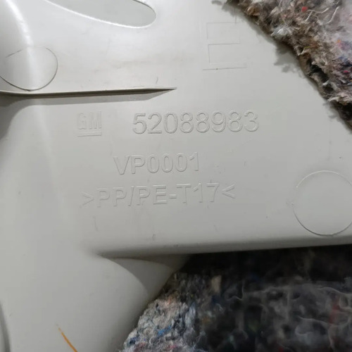 Suporte Tampao Bagagito Traseiro L/e Onix 13/19 Gm 52088983 Branco - Imagem 6