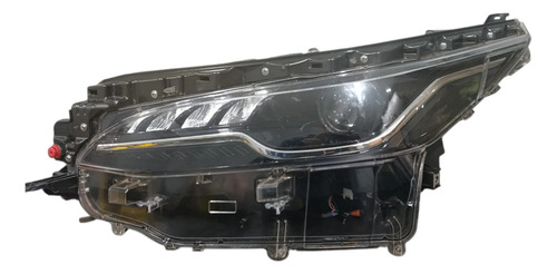 Farol Esquerdo Hilux Sw4 2022 2024 Ok-131 Md E13 35749l Esquerdo/motorista