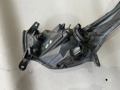 Farol Lado Direito Fiat Mobi 2015/2019 Direito/passageiro - Imagem 4