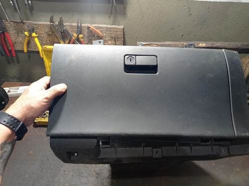Porta Luva Nissan Sentra