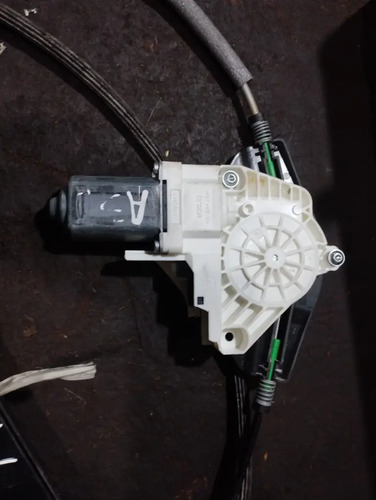 Máquina Vidro Dianteiro Esquerda Audi A3 2014 - Imagem 2