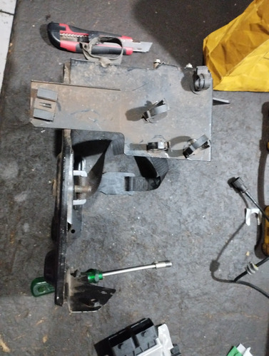 Suporte Bateria Fiat Mobi  - Imagem 3