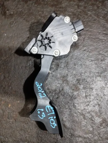 Pedal De Acelerador Toyota Etios 2012 1.3