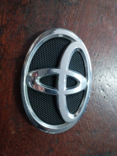 Emblema Grade Etios 