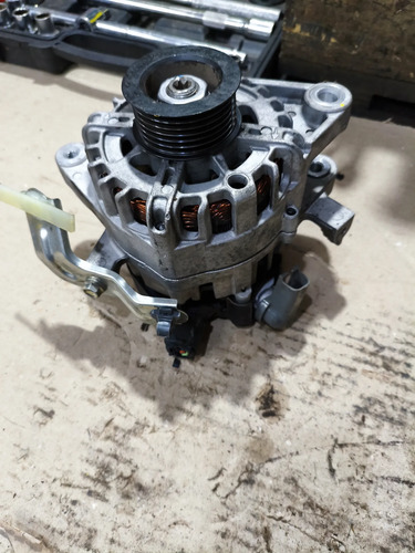 Alternador  Toyota Yaris 2023 27060-0y360-b - Imagem 4