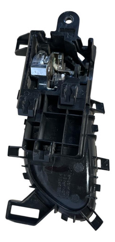 Maçaneta Interna Dianteira Direita Sentra 2015 2016 10 Preto Dianteira - Imagem 4