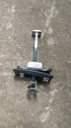 Limitador Porta Dianteira Direita Kwid 2018 2019 2020 96 - Imagem 3