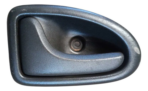 Maçaneta Interna Esquerda Clio 2001 2002 2003 2004 2005 154 Preto Dianteira