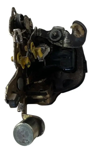 Fechadura Porta Traseira Direita Gm Corsa 2005 126