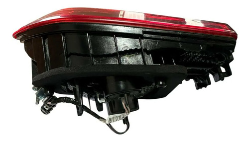 Lanterna Tampa Chevrolet Onix Plus 26398001 2020-2026 L.d - Imagem 2