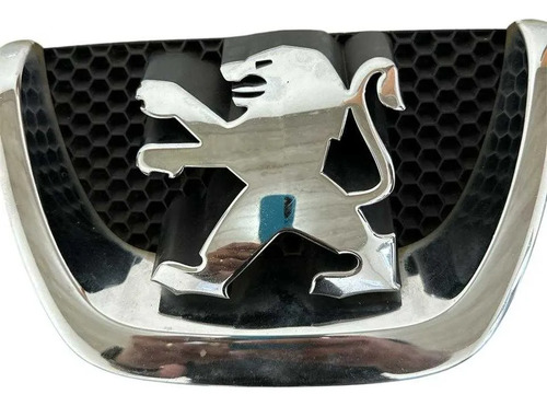 Emblema Grade Parachoque Peugeot 207 2008-2014 9600001030 - Imagem 2