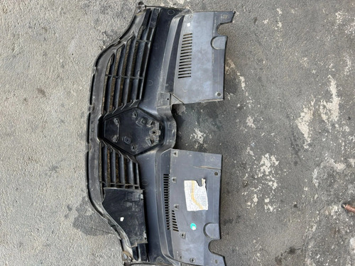 Grade Radiador Renault Sandero 2014 A 2019 Original Preto Fosco - Imagem 4