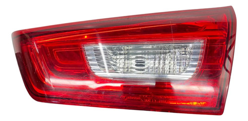 Lanterna Tampa Traseira Direita Mitsubishi Asx 2010 2017 Direito/passageiro Vermelho