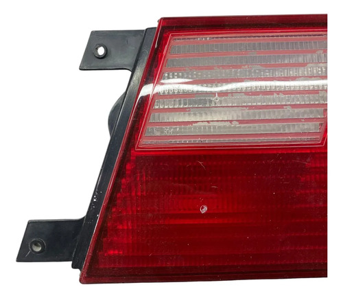 Lanterna Tampa Traseira Direita Volkswagen Santana 1998 2006 Direito/passageiro Vermelho - Imagem 7