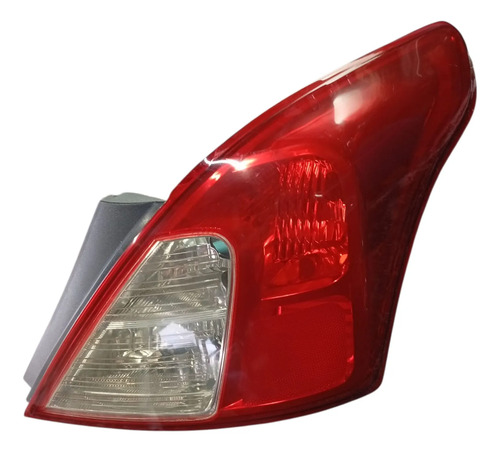 Lanterna Traseira Direita Nissan Versa 2012 2020 Direito/passageiro Vermelho