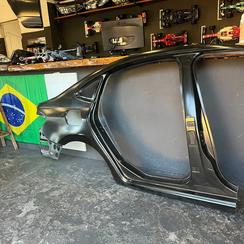 Retalho Lateral Direita Virtus 2018 A 2022 6ec809606 Preto