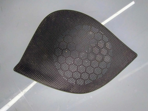 *grade Tela Alto Falante Direito Peugeot 206  1999 2008 Preto - Imagem 3