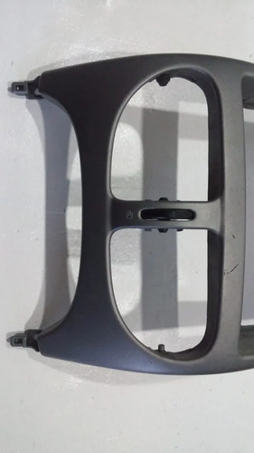 Moldura Central Painel Peugeot 206 2008 - Imagem 4