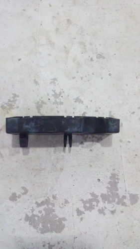 Guia Parachoque Dianteiro Direito Chevrolet Corsa 2011/2015 - Imagem 4