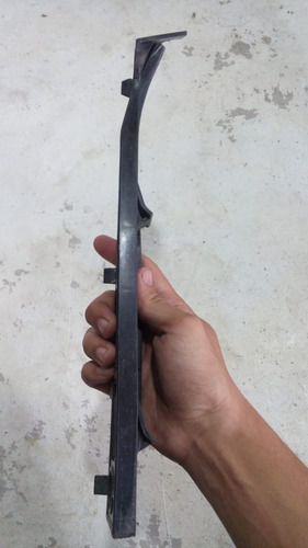 Suporte Guia Do Parachoque Diant Dir Golf 2003 Original Vw - Imagem 4