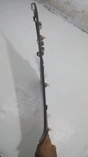 Moldura Superior Coluna Tras Esquerda Toyota Corolla 98/02 - Imagem 4