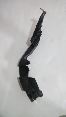 Guia Parachoque Traseiro Direito Vw Golf 2005 - Original