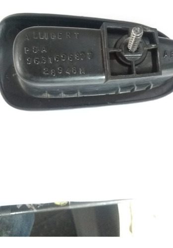 Puxador Int Traseiro/e Peugeot 206 2002 Cód 9631696877 Dianteira/traseira - Imagem 3