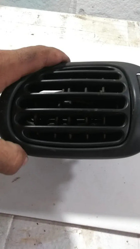 Difusor Saída De Ar Painel Peugeot 206 L.d C/detalhe