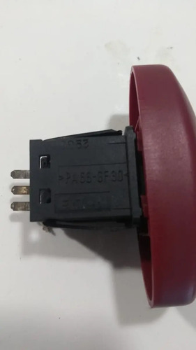 Botao Pisca Alerta Peugeot 206 Pa66gf30 Vermelho - Imagem 2