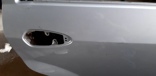 Porta Traseira Direita Fiat Punto 2012 Com Detalhe Pequeno Prateado - Imagem 5
