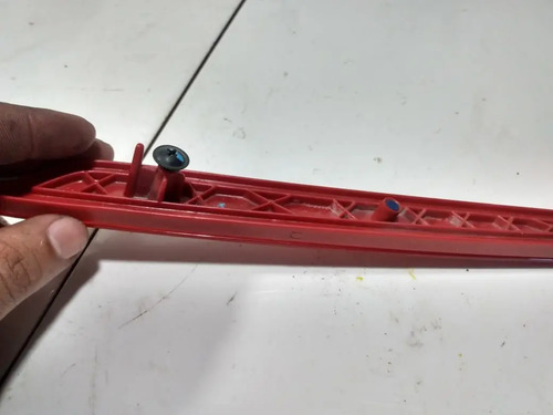 Refletor Olho De Gato Hb20 Hatch 2015 Lado Esquerdo Vermelho - Imagem 3