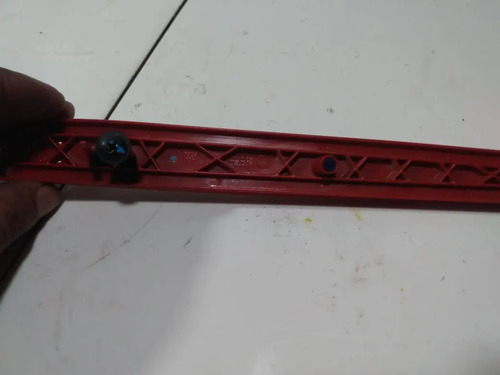 Refletor Olho De Gato Hb20 Hatch 2015 Lado Esquerdo Vermelho - Imagem 4