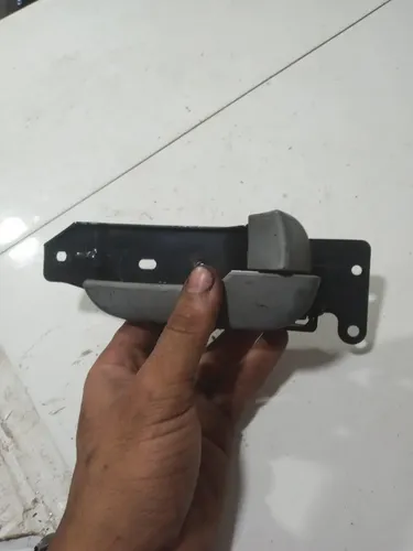Macaneta Interna Lado Direito Kia Bongo 2011 Dianteira - Imagem 4