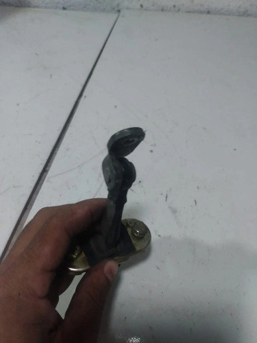Limitador Porta Traseira Esquerda Chery Qq 2012 - Imagem 3