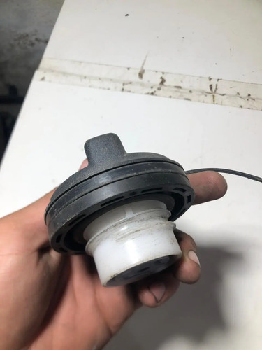 Tampa Sem Chave Tanque Combustível Onix Tracker S10 2020/22 Preto - Imagem 3