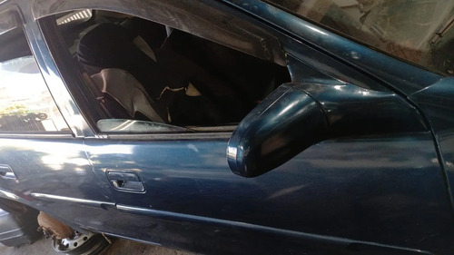 Porta Dianteira Direita Chevrolet Corsa 1996 A 2010 Usado Dianteira Direito Azul