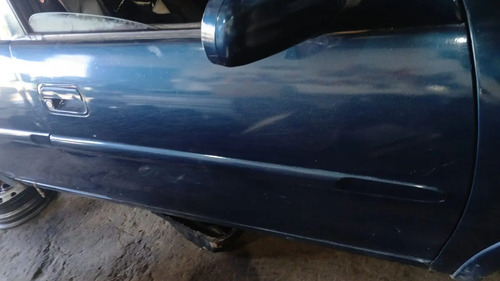Porta Dianteira Direita Chevrolet Corsa 1996 A 2010 Usado Dianteira Direito Azul - Imagem 6