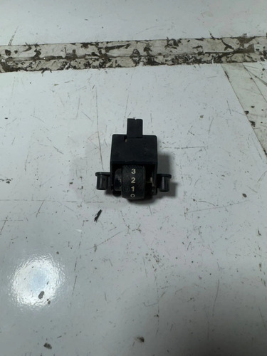 Botão Regulagem Farol Luz Fiat Palio 2000/2008 (usado)
