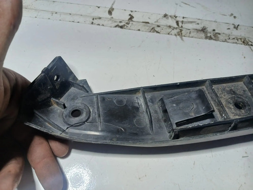 Guia Parachoque Dianteiro Lado Esquerdo Vw Golf 04/10 Usado - Imagem 2