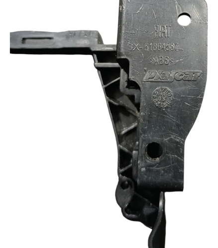 Suporte Moldura Farol Milha Esquerdo Novo Palio 2012/2017 Preto Esquerdo - Imagem 5