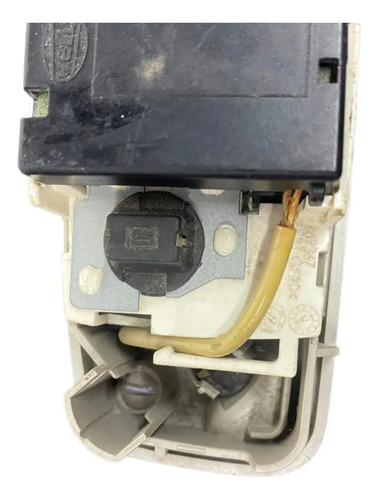 Lanterna Luz De Teto Com Botao Ford Focus 2007 2011 - Imagem 3
