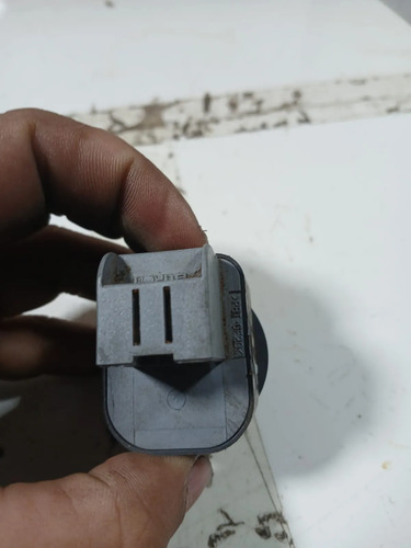 Botao Comando Retrovisor Fiat Grand Siena 2012 A 2020 Usado - Imagem 3