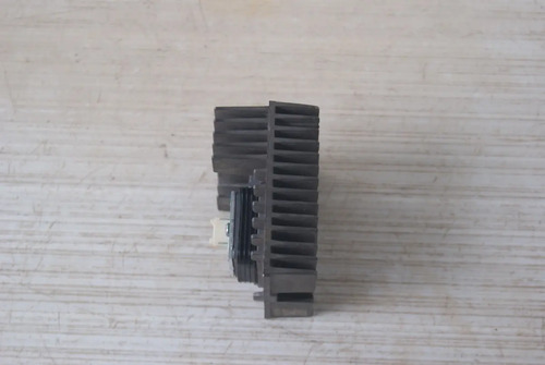 Reator Led Do Farol Tracker 19/22 Lado Esquerdo - Imagem 4