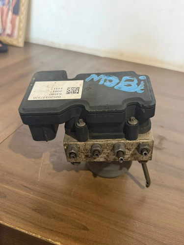 Modulo Freio Abs 520337370 52033737 Fiat Uno Mobi Preto